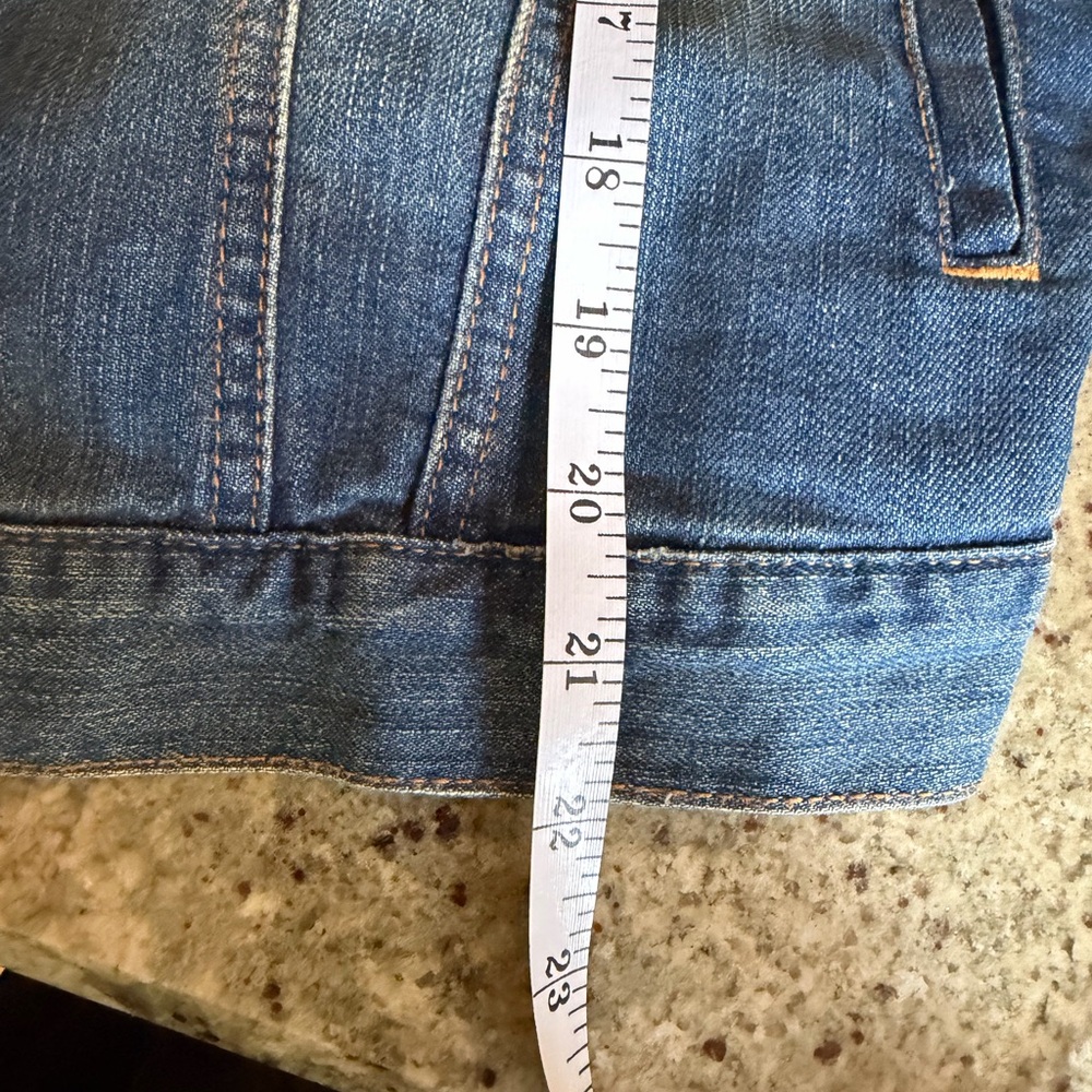 GAP Women's Denim Jacket, Size L - Picture 5 of 5
